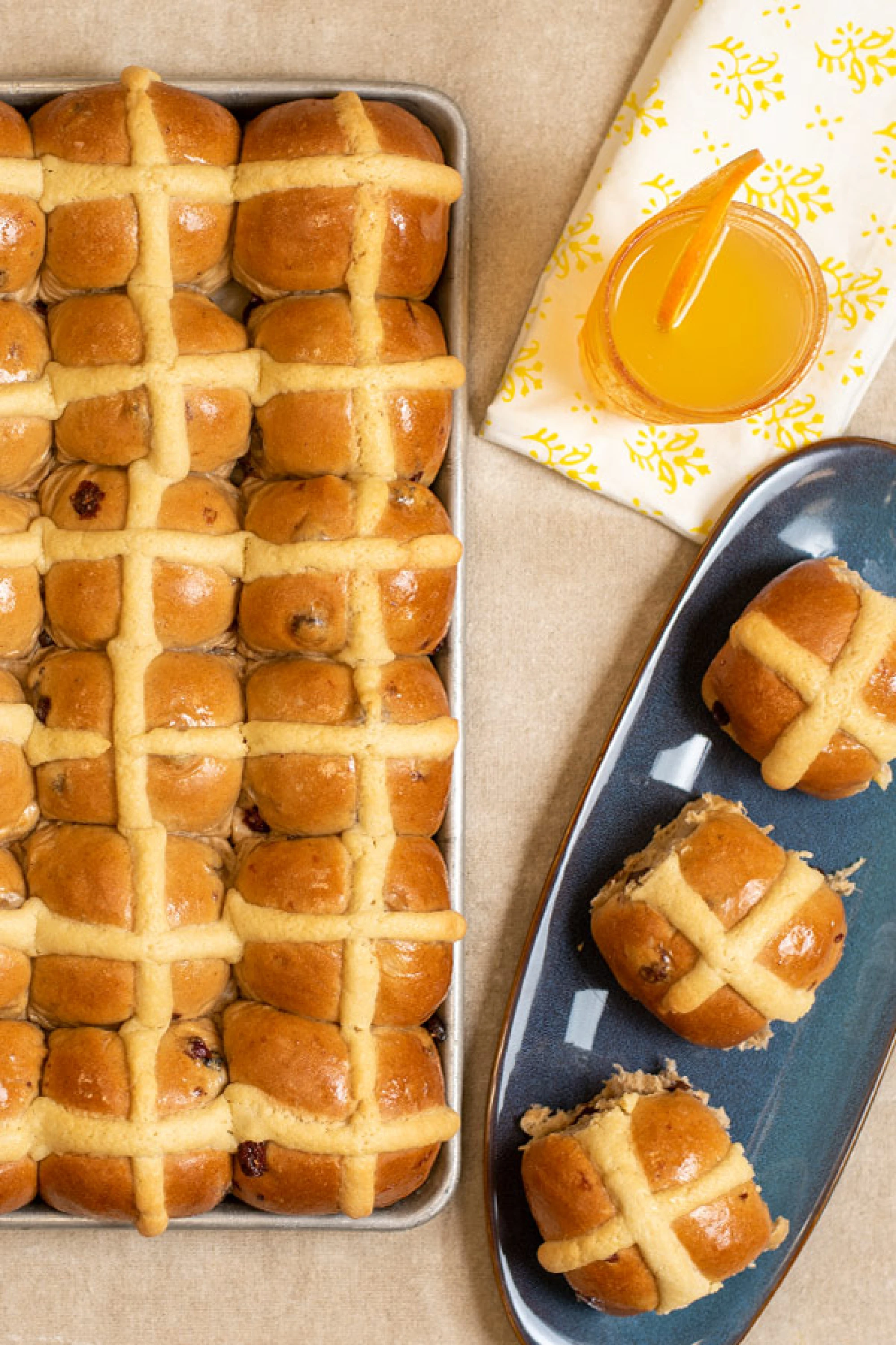 Hot-Cross-Buns_Page_Thumb