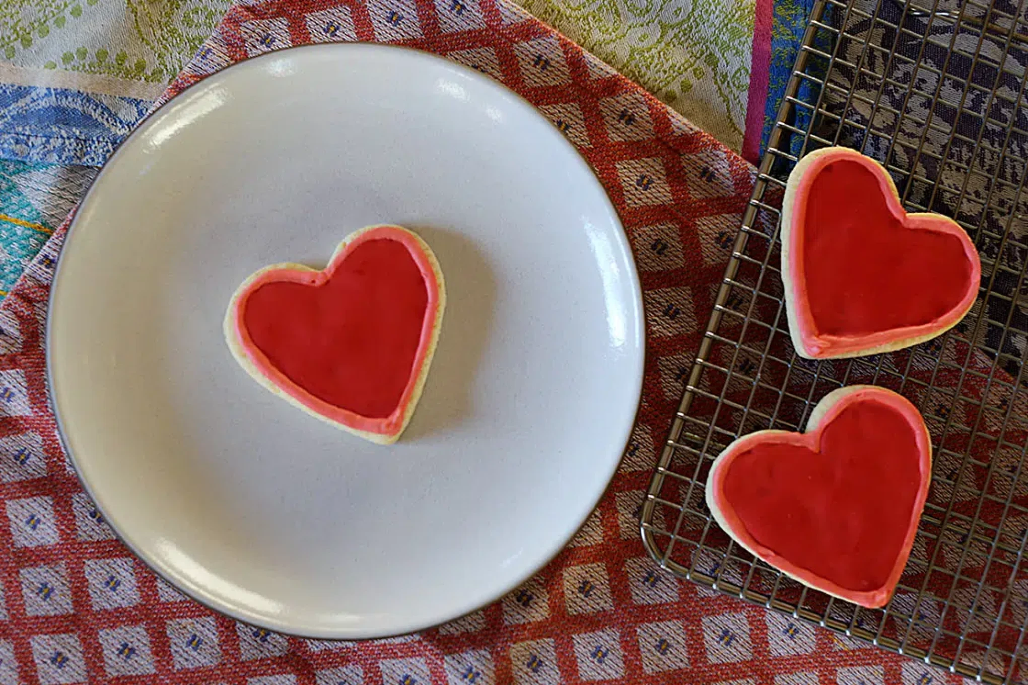 Cut-out-Sugar-Cookies_Hearts_Page_Full.jpg
