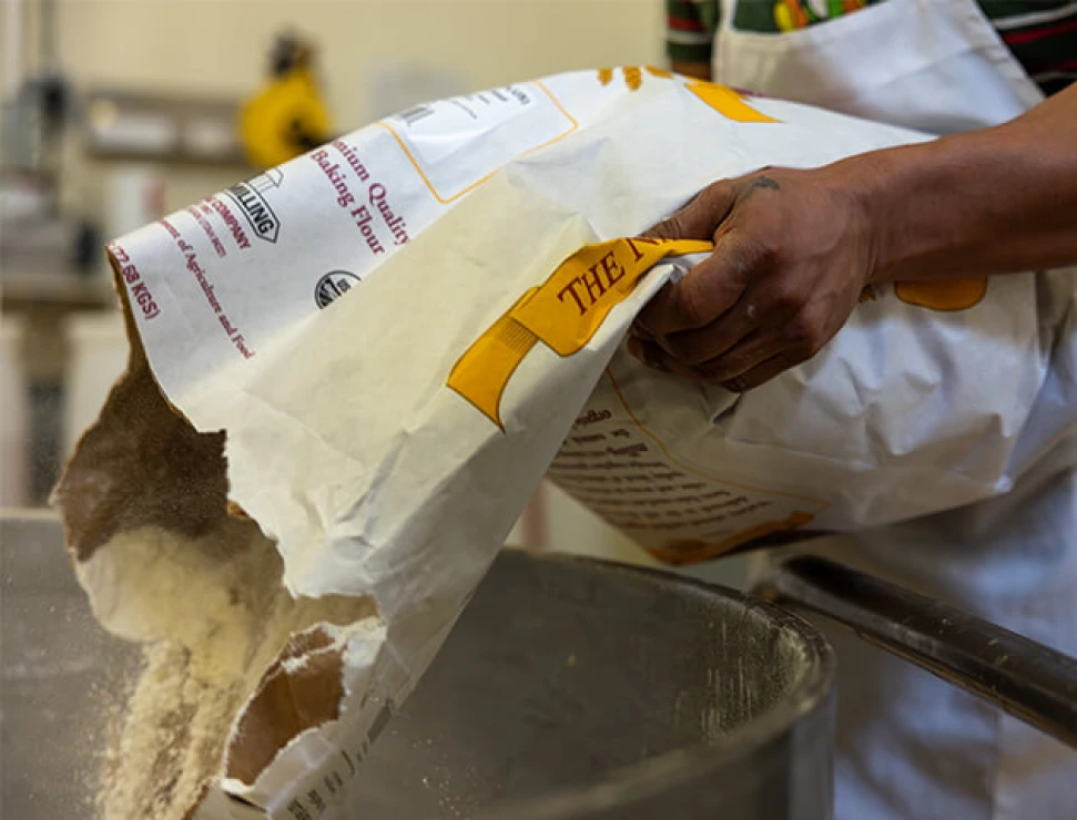 Acme-Bakery-CM-Flour-Pour